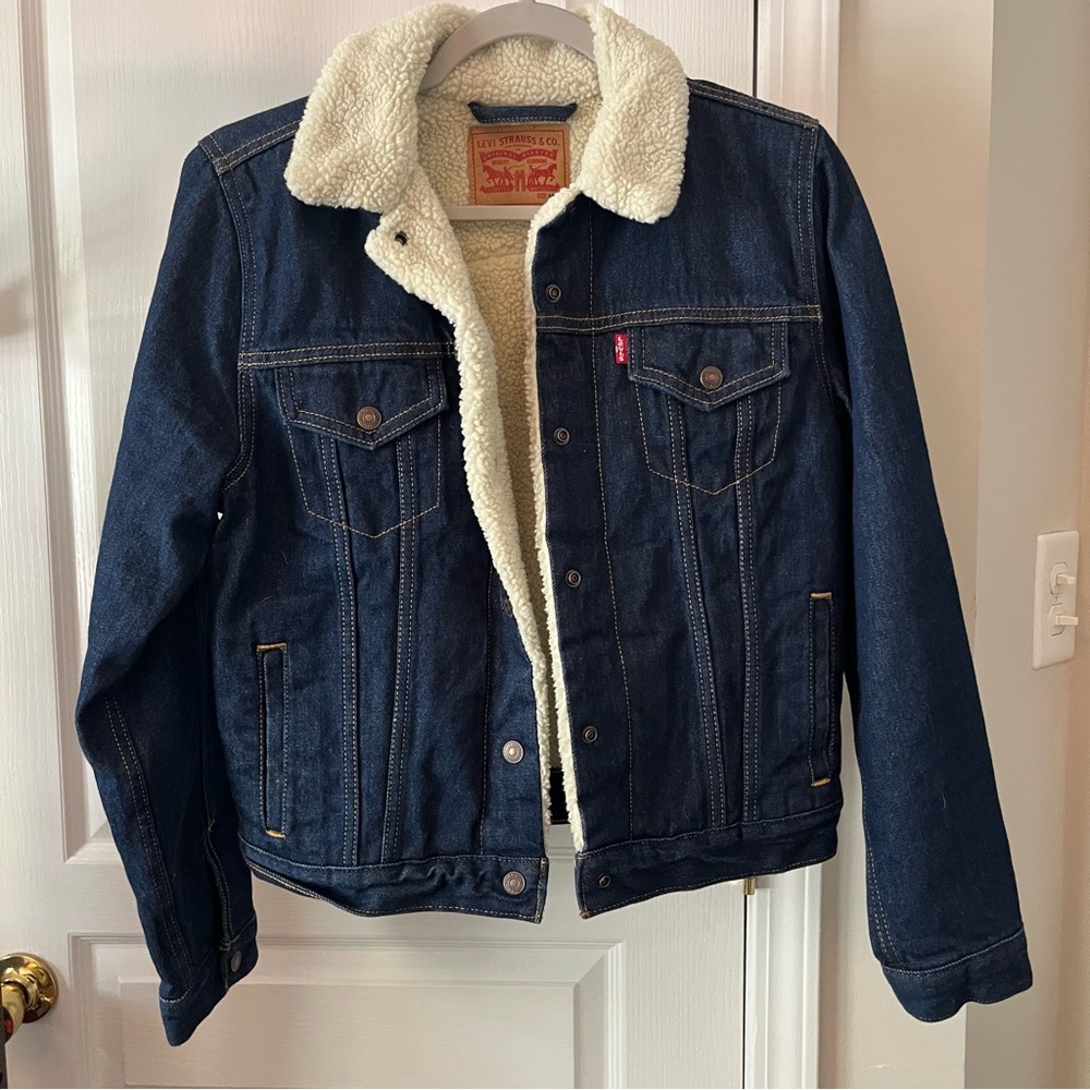 Levi's Denim Jacket with Sherpa Lining - Blue